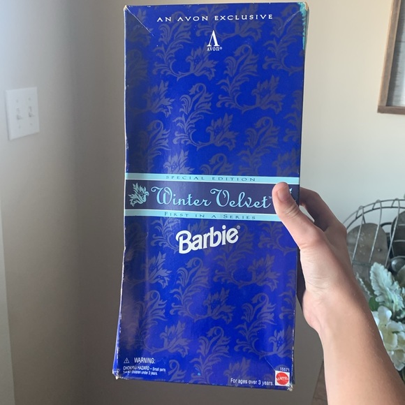 New! In box! Unopened! Still sealed! Limited edition winter velvet Barbie! - Picture 2 of 3